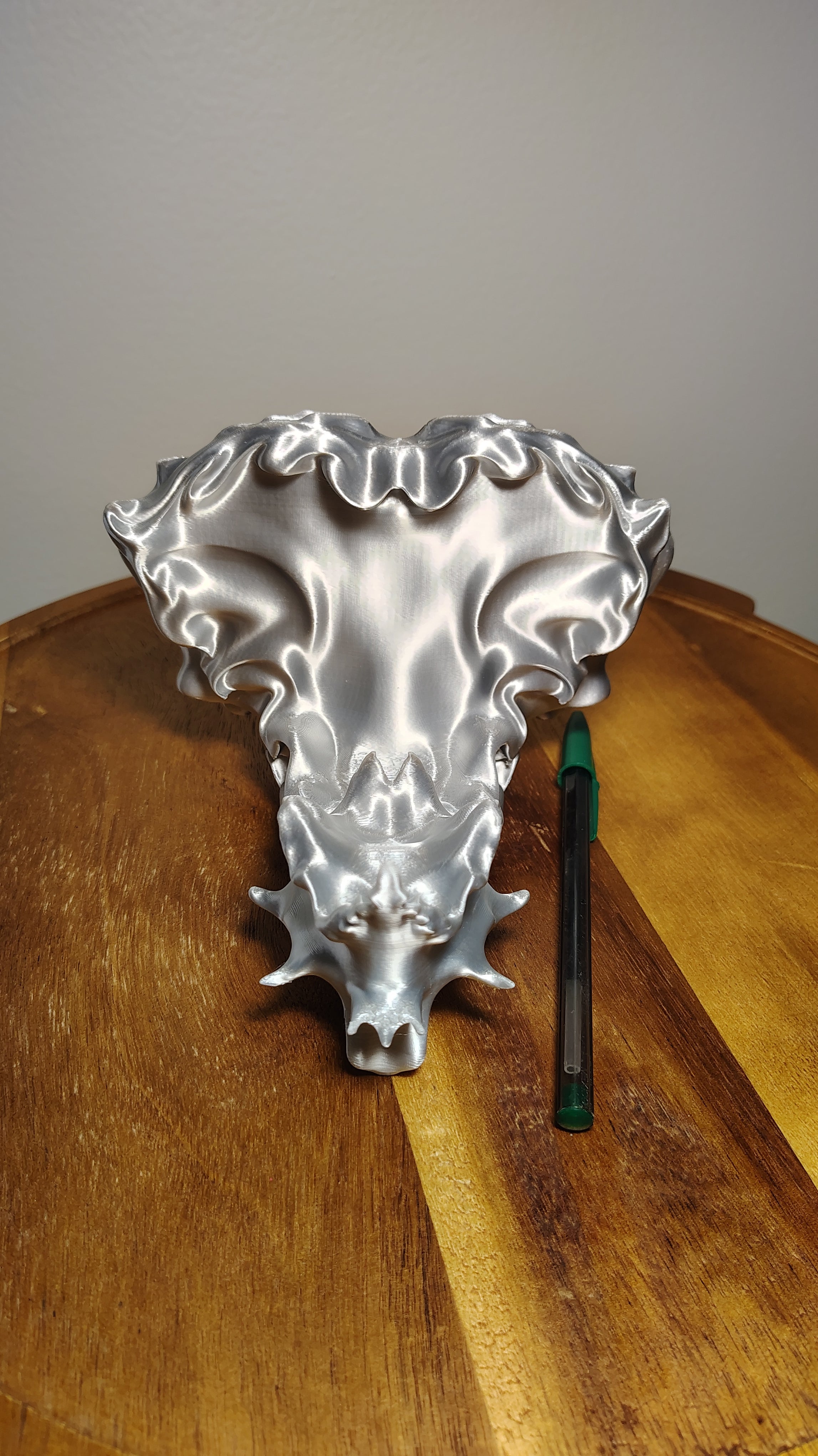 Water Heart Phone Holder